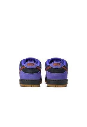 Tenis Hombre Nike SB Dunk Low Pro Violeta