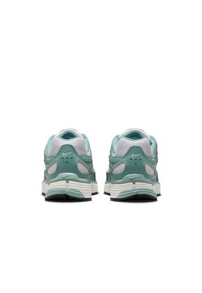 Tenis Mujer Lifestyle Nike P-6000 Verde