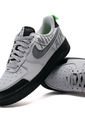 Tenis Lifestyle Gris-Negro Nike Air force 1o7 Lv8 2 de Nike