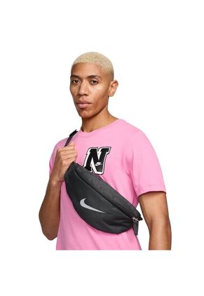 Canguro Nike Heritage Hip Pack Nfs-Negro