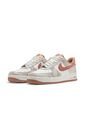 Tenis Nike Air Force 1 07 Lv8 Emb Hombre-Blanco de Nike