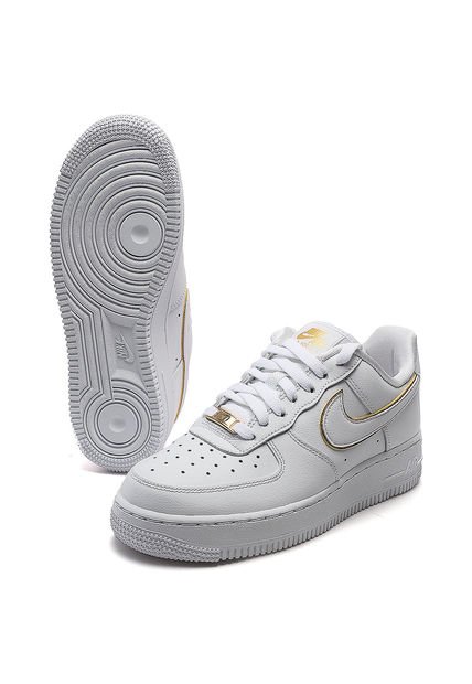 Nike air force one blancas y doradas hotsell