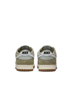 Tenis Hombre Nike Dunk Low Retro SE Gris