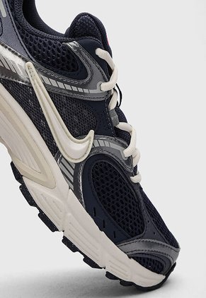 Tenis NIKE V5 RNR Azul