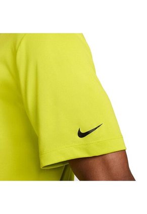 Camiseta Nike M Df Tee Rlgd Gfx-Verde