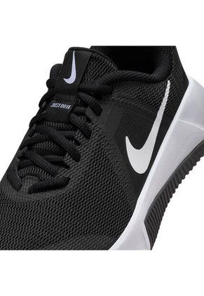 TENIS NIKE MUJER FQ1830-001 MC TRAINE Talla 10
