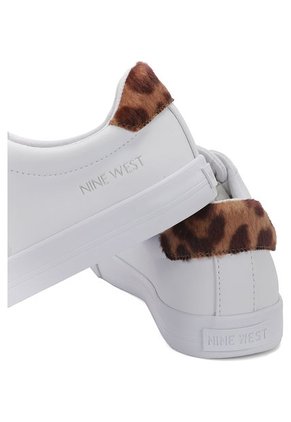 Tenis Blanco-Café Nine West	