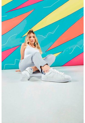 Tenis Casuales Blanco-Flores North Star Retrostar Eliana Mujer