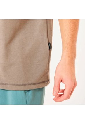 Camiseta Oakley Sun