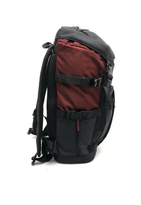 Morral  Gris-Vinotinto Oakley Utility Organizing BackPack