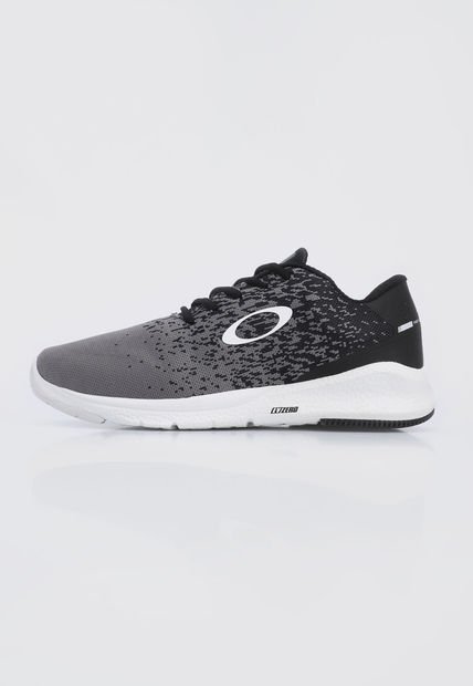 Tenis Training Gris-Negro-Blanco Oakley Evzero Fast II