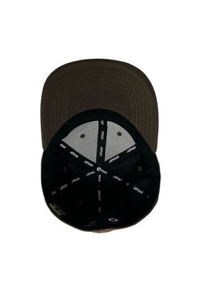 Gorra Verde Oakley 6 Panel stretch hat embossed