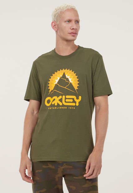 Camiseta Café-Mostaza Oakley Mountains Out B1B