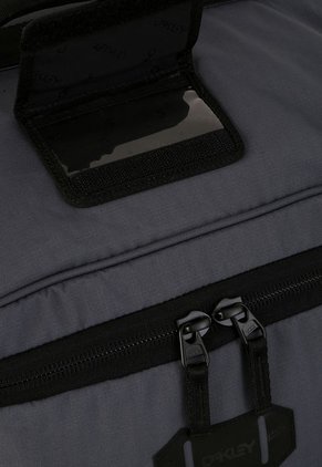 Maletín Gris-Negro Oakley Street Trolley 2.0