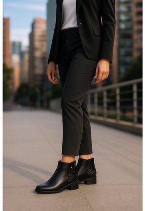 Bota Cuero Mujer Negro Ocai Luxe