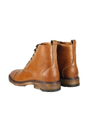 Botas Cuero Hombre Miel OCAi H0707