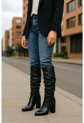 Bota Mujer Cuero Negro Vibe