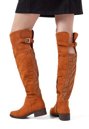 Bota Extra-Larga Miel Ocai 775