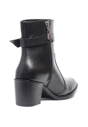 Botas Mujer Cuero Negro Ocai MA1025