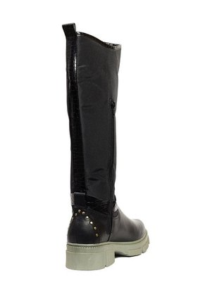 Bota Casual Cuero Y Lona Negro Ocai Silvana