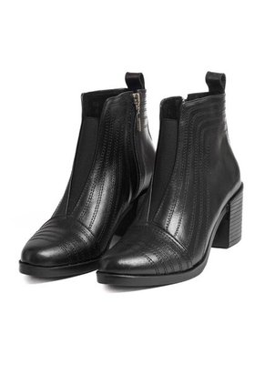 Botín Cuero Mujer Negro Ocai Jackie