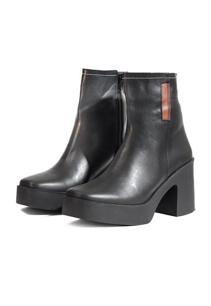 Botines En Cuero Mujer Negro Ocai Isabela
