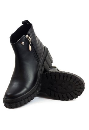 Botín Negro Ocai Caro