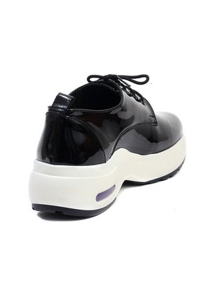 Zapato Negro Mujer Ocai Juana 001