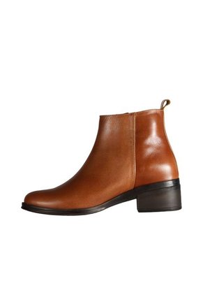 Botines Cuero Mujer Miel Ocai Jana 001