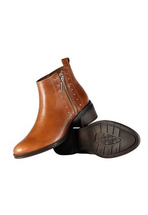 Botines Cuero Mujer Miel Ocai Jana 001