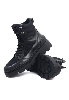 Bota Casual Negro Ocai Martina