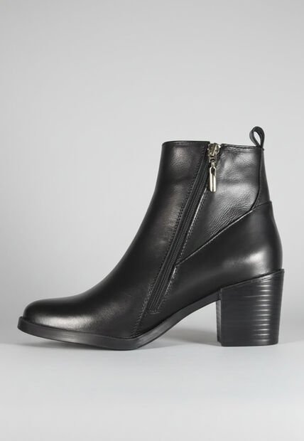 Botas Cuero Mujer Negro Ocai Vita