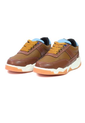 Zapatos Niños Miel OCAi Luca