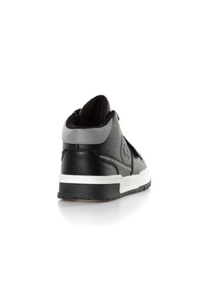 TENIS OP NINO YOLE-N1