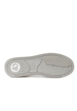 TENIS OP HOMBRE METRO-H9 Talla 8