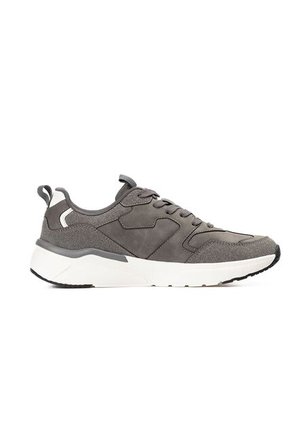TENIS OP HOMBRE QUEST-H2 Talla 9.5
