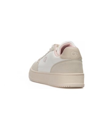 TENIS OP MUJER INES-M4 Talla 6.5