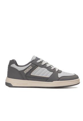 TENIS OP HOMBRE METRO-H7 Talla 9