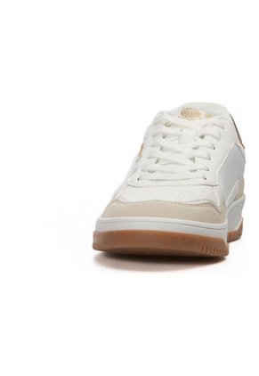 TENIS OP MUJER YARA-M1 Talla 9
