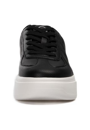 TENIS OP MUJER LAURAN-M2 Talla 8.5