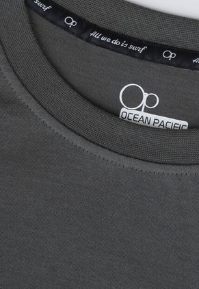 Camiseta Ocean Pacific Gris