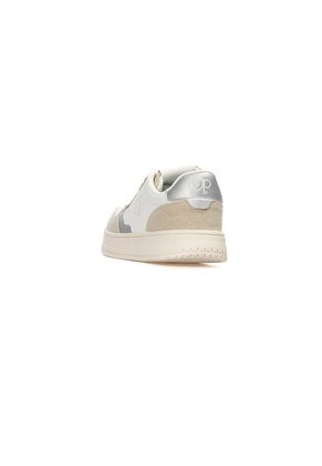 TENIS OP MUJER JARU-M5 Talla 9