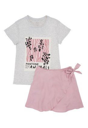 Conjunto Corto Gris  OFFCORSS