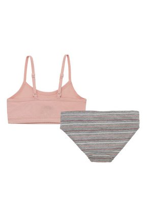 Conjunto Corto Rosado  OFFCORSS