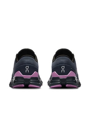 Tenis On Cloud X 4 Mujer-Gris Oscuro