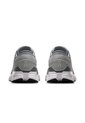 Tenis On Cloud X 4 Hombre-Gris de ON