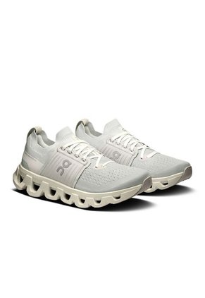 Tenis On Para Mujer Cloudswift 4 3WF10113219-6.5 Blanco