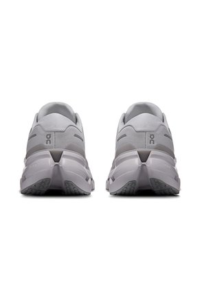 Tenis On Cloudrunner 3 Hombre-Gris Claro