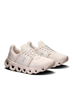 Tenis On Para Mujer Cloudswift 4 Ad 3WF10451485-9 Beige