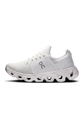 Tenis On Para Mujer Cloudswift 4 Ad 3WF10451200-7.5 Blanco